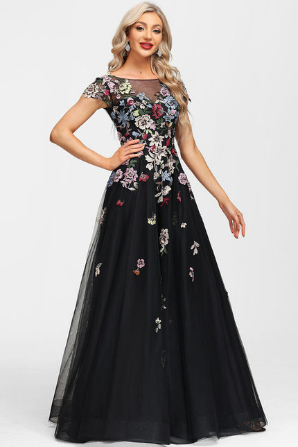 Robe Dentelle Éclat Florissant - gallery 1
