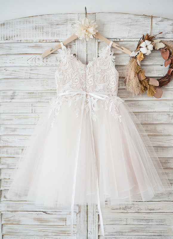 Robe Dentelle Nuptiale Enfantine Élégante - gallery 9