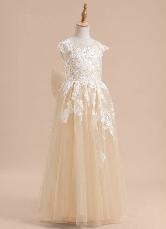 Robe Dentelle Élégance Florale Douce - gallery 2