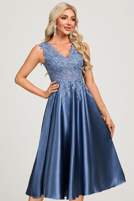 Robe Dentelle Satin Bleu Nuit - gallery 2