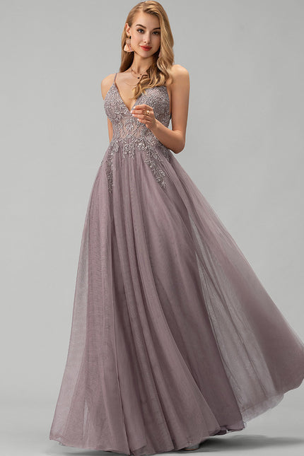 Robe Dentelle Longue Mauve Élégante