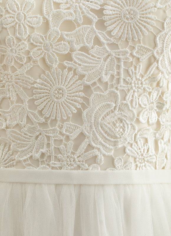 Robe Dentelle En Tulle Fluide - gallery 2