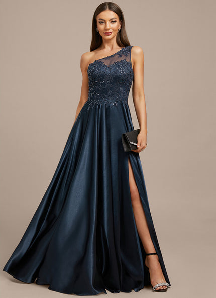 Robe De Soirée En Dentelle Classe Chic Et Glamour