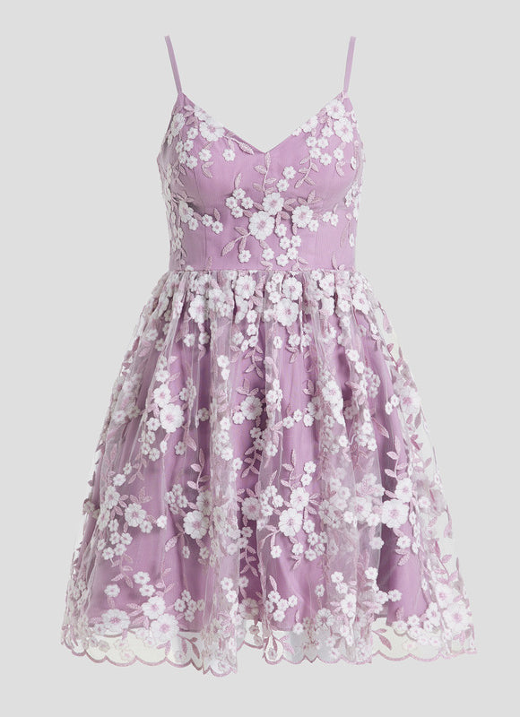 Robe Dentelle Lilas Brodée