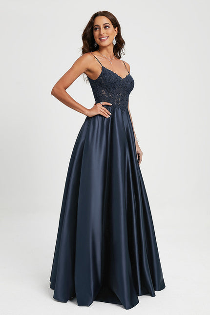 Robe Dentelle Satin Élégance - gallery 2