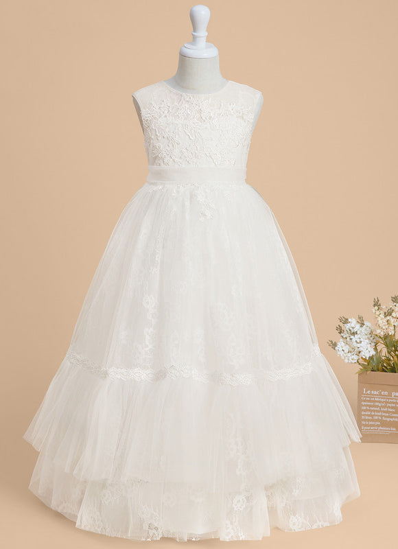 Robe Ivoire Dentelle