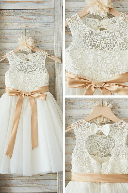 Robe Dentelle Enfant Écrue Satinée