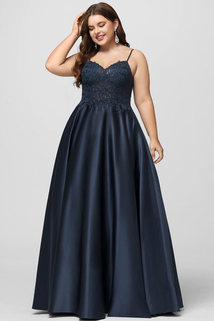 Robe Dentelle Satin Élégance - gallery 9