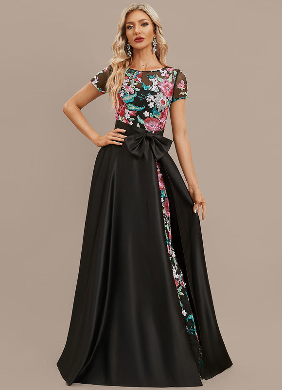 Robe Dentelle Satin Noir Floral