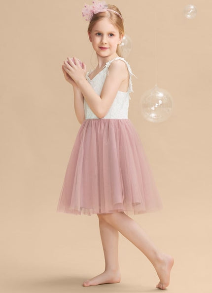 Robe Dentelle Nuptiale Enfantine Élégante