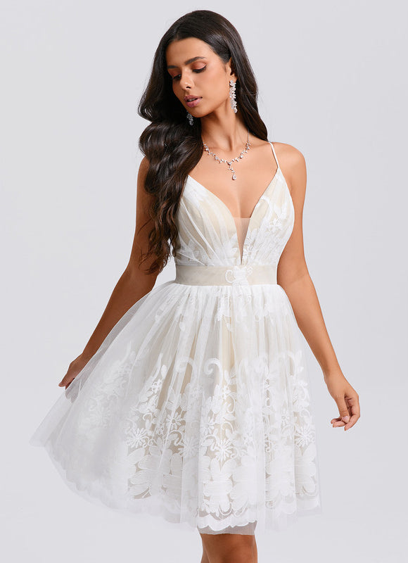 Robe Blanche Dentelle Col V - gallery 1