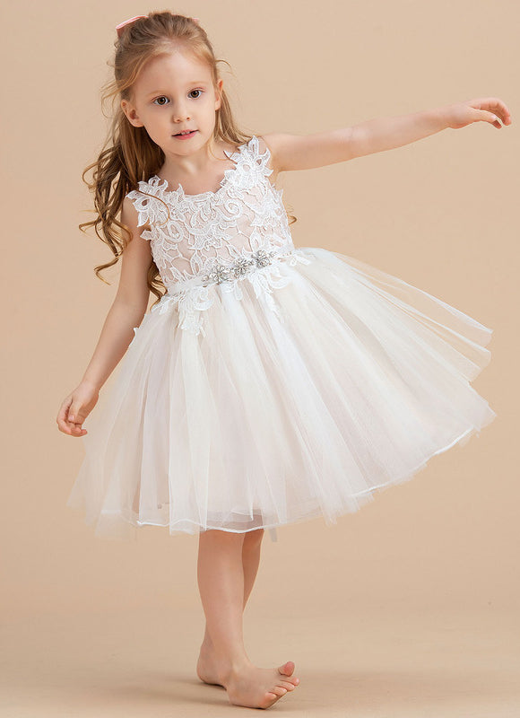 Robe Dentelle Nuptiale Enfantine Élégante - gallery 1