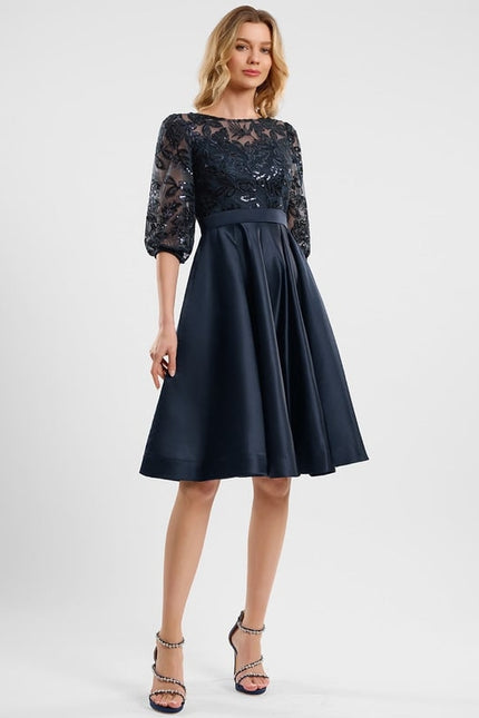 Robe Dentelle Satinée Chic