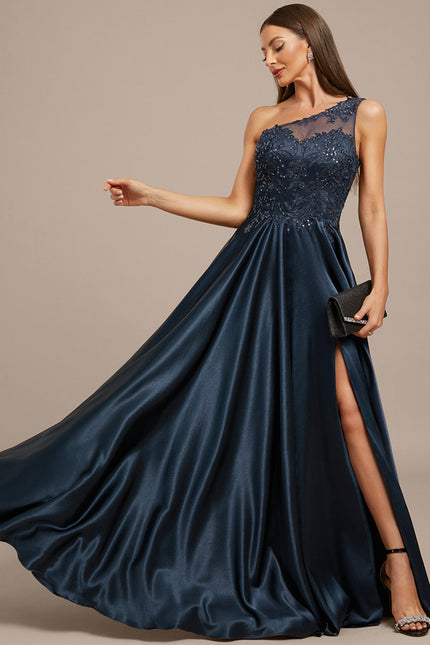 Robe De Soirée En Dentelle Classe Chic Et Glamour - gallery 3