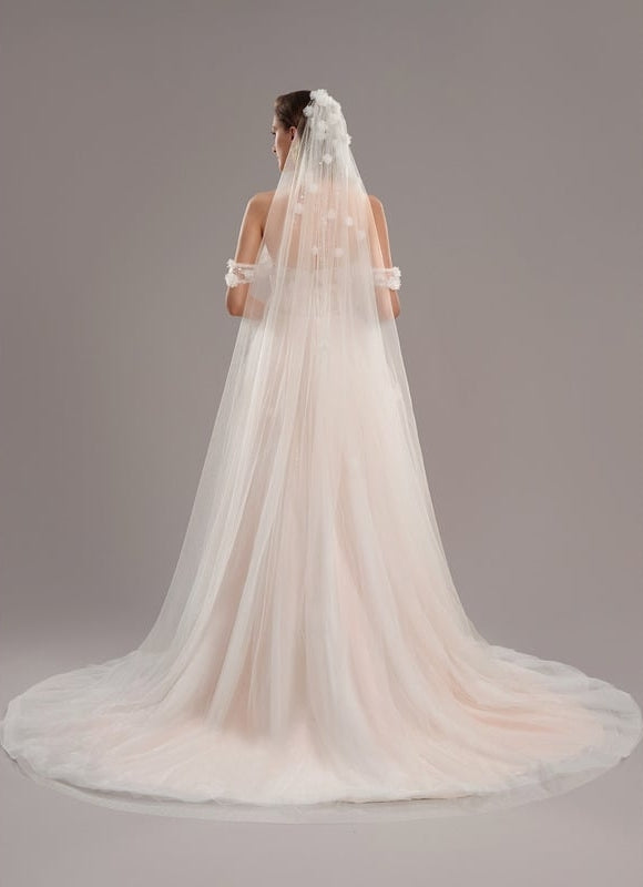 Robe Dentelle Nuptiale Florale Satinée - gallery 7