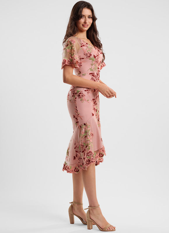 Robe Dentelle Élégante Rose Fleuri - gallery 3