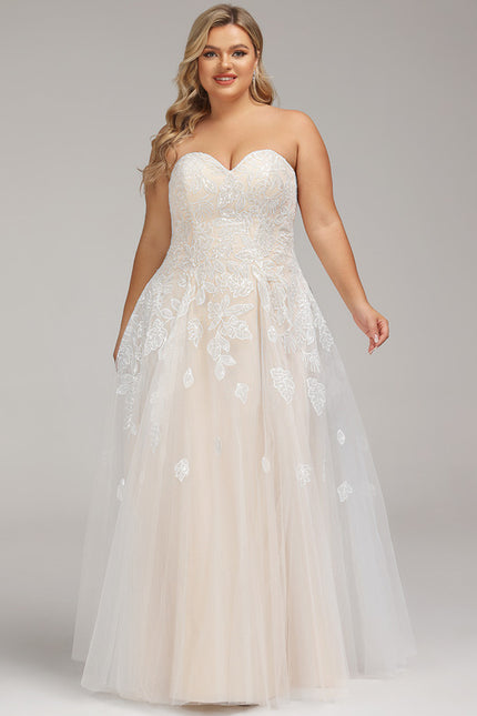 Robe Dentelle Éblouissante - gallery 8