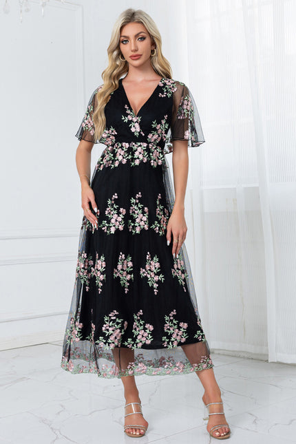 Robe Dentelle Brodée