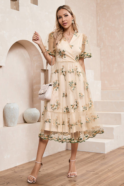 Robe Dentelle Brodée - gallery 2