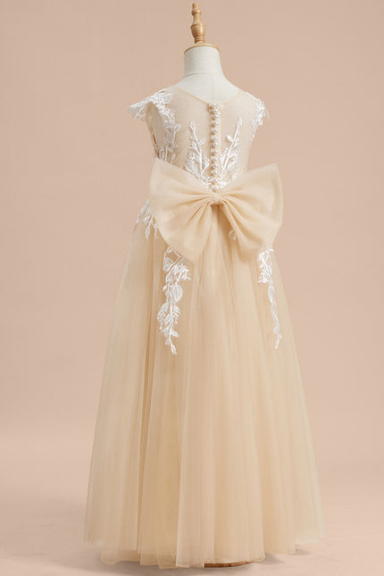 Robe Dentelle Élégance Florale Douce - gallery 1