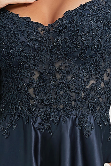 Robe Dentelle Satin Élégance - gallery 5