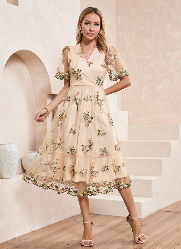 Robe Dentelle Brodée - gallery 6