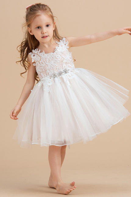 Robe Dentelle Nuptiale Enfantine Élégante