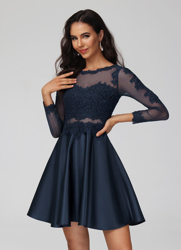 Robe Short Dentelle