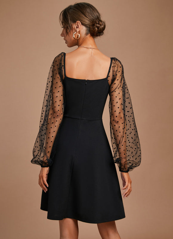 Robe Dentelle Noire À Manches Bouffantes - gallery 5
