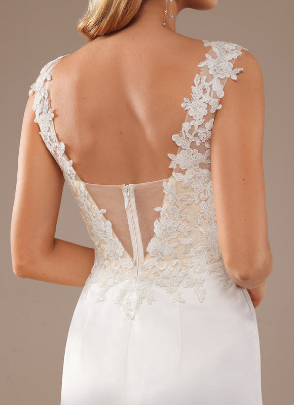 Robe Dentelle Satinée À Décolleté Plongeant - gallery 3