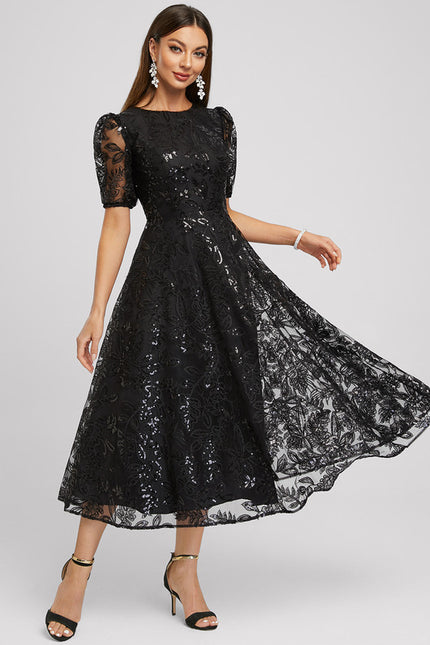 Robe Dentelle Cocktail Ornée