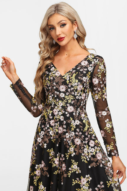 Robe Dentelle Florale Sophistiquée - gallery 1