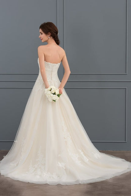Robe Dentelle Aérée Élégante - gallery 3