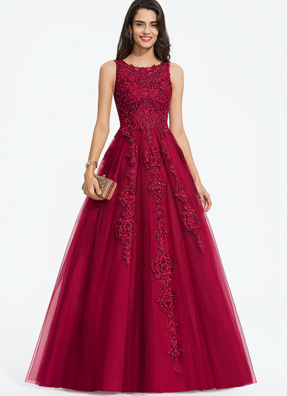 Robe Dentelle Rubis Ornée