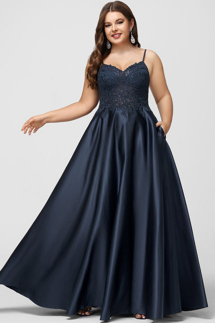 Robe Dentelle Satin Élégance - gallery 6