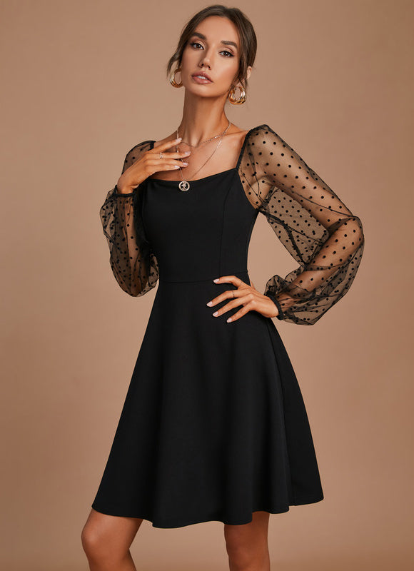 Robe Dentelle Noire À Manches Bouffantes - gallery 1