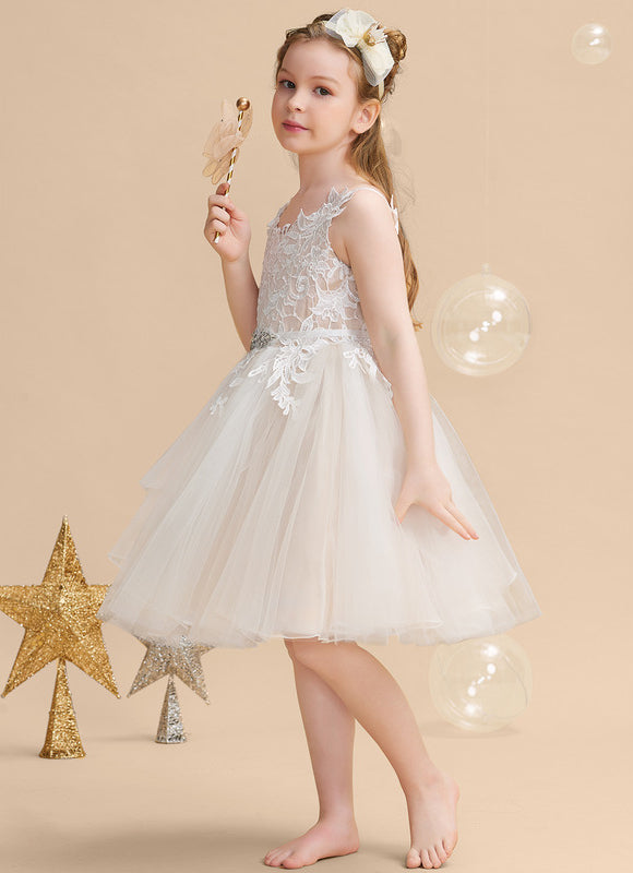 Robe Dentelle Nuptiale Enfantine Élégante - gallery 5