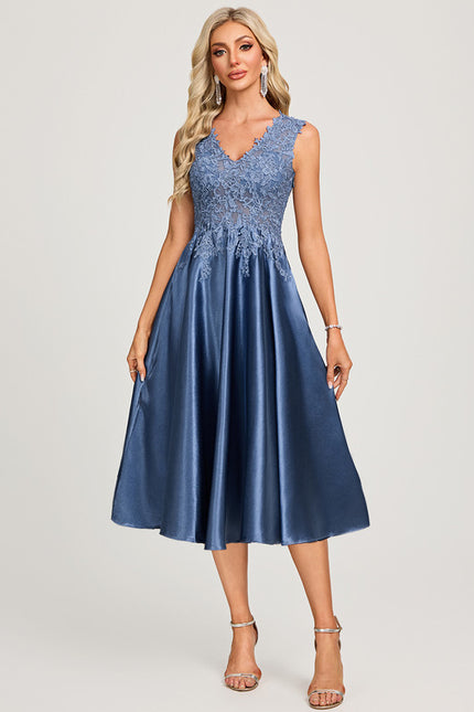 Robe Dentelle Satin Bleu Nuit - gallery 3