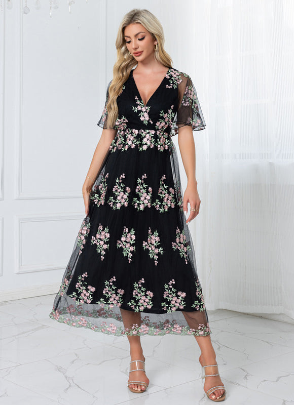 Robe Dentelle Brodée - gallery 6