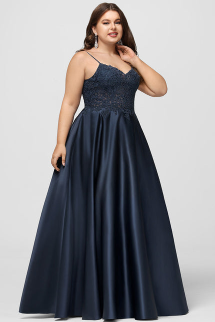 Robe Dentelle Satin Élégance - gallery 7