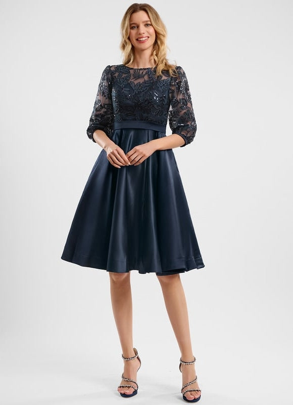 Robe Dentelle Satinée Chic - gallery 1