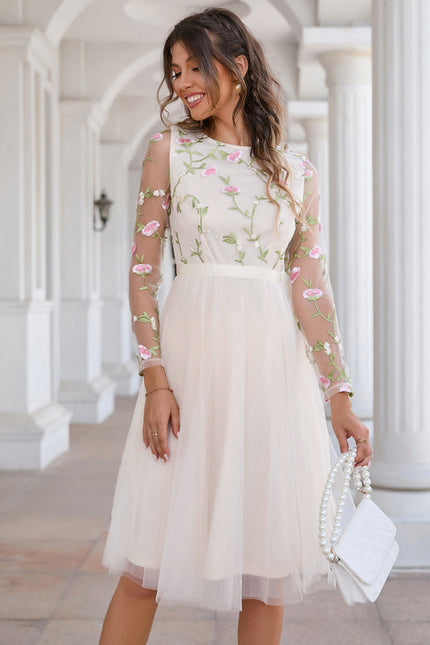 Robe Dentelle Éclat De Fleurs - gallery 8