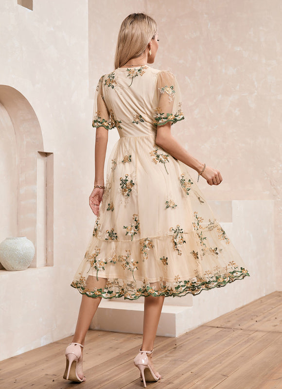Robe Dentelle Brodée - gallery 5