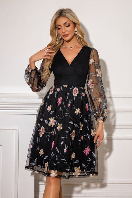 Robe Dentelle Brodée - gallery 4