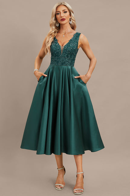 Robe Dentelle Satinée Élégante - gallery 3