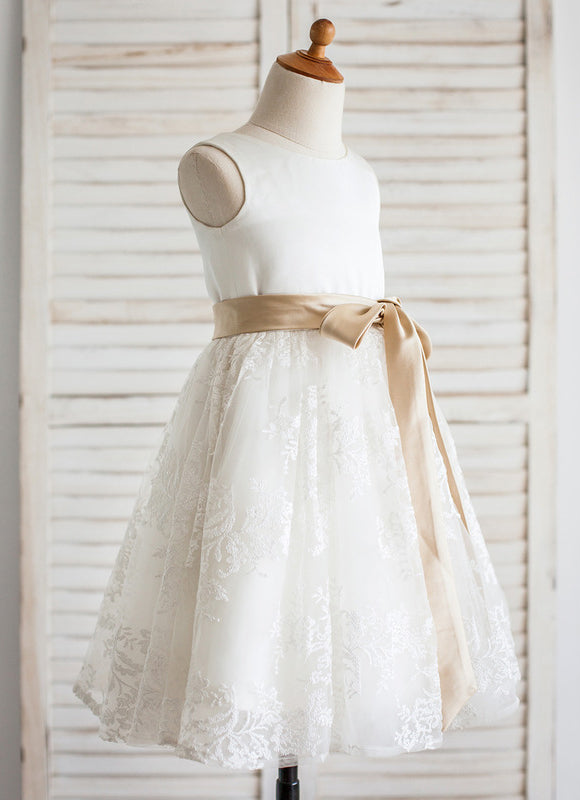 Robe Dentelle Sereine Satinée - gallery 1