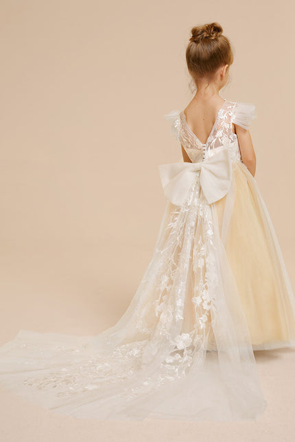 Robe Dentelle Nuageuse Élégante