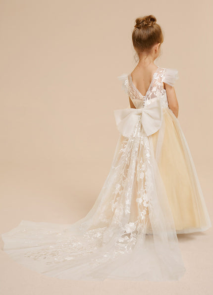 Robe Dentelle Nuageuse Élégante