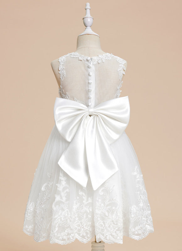 Robe Dentelle Festive Délicate - gallery 1
