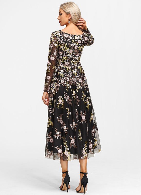 Robe Dentelle Florale Sophistiquée - gallery 5
